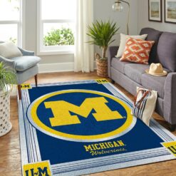 Michigan Wolverines Area Rugs TN