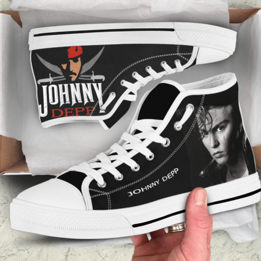 Mockup Adult hightop canvas