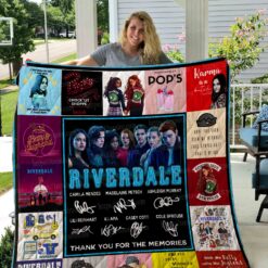 Riverdale  Blanket Quilt Rze2
