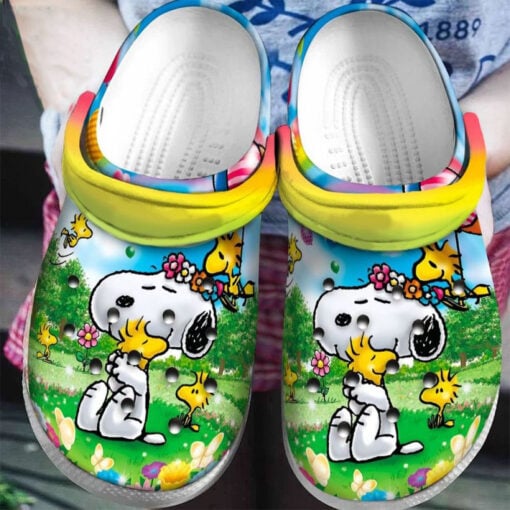 Snoopy Charlie Brown Peanuts Crocs Crocband Clog1