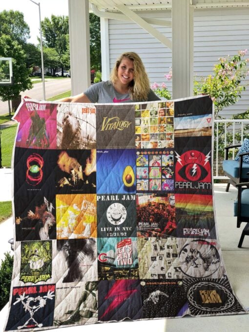 pearl jam quilt blanket for fans 1621597338