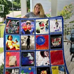 The Cure Blanket Quilt Rze1