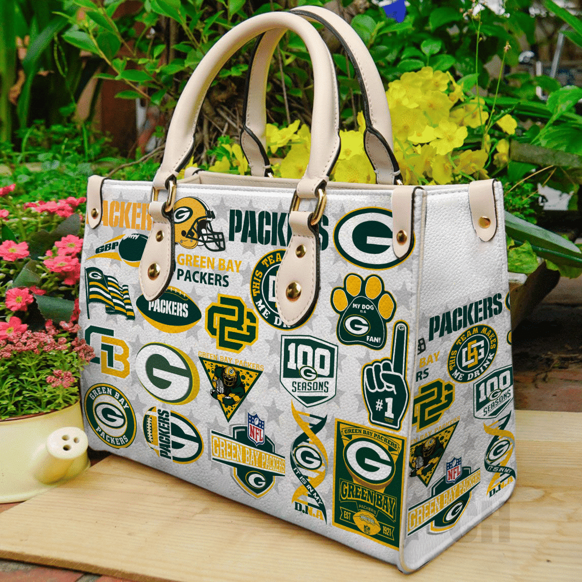 Green Bay Packers Kai Leather Handbag 1 Green Bay Packers Kai Leather Handbag