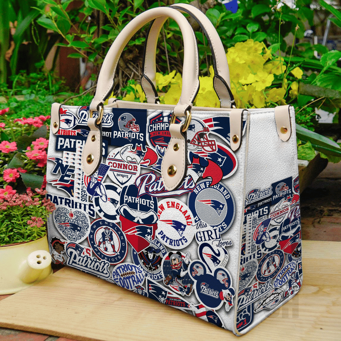 New England Patriots Leather Handbag 1 New England Patriots Leather Handbag