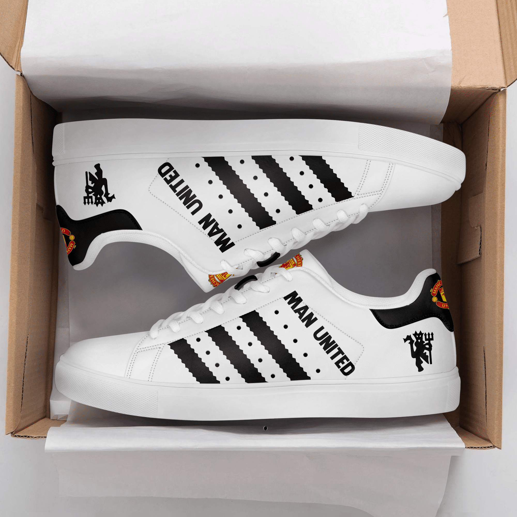 Manchester United 0i Stan Smith Shoes 1 Manchester United 0i Stan Smith Shoes