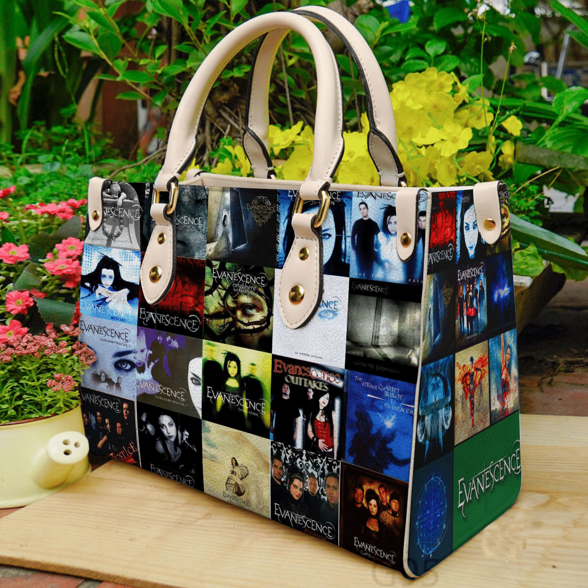 Evanescence Hand Leather Handbag 1 Evanescence Hand Leather Handbag