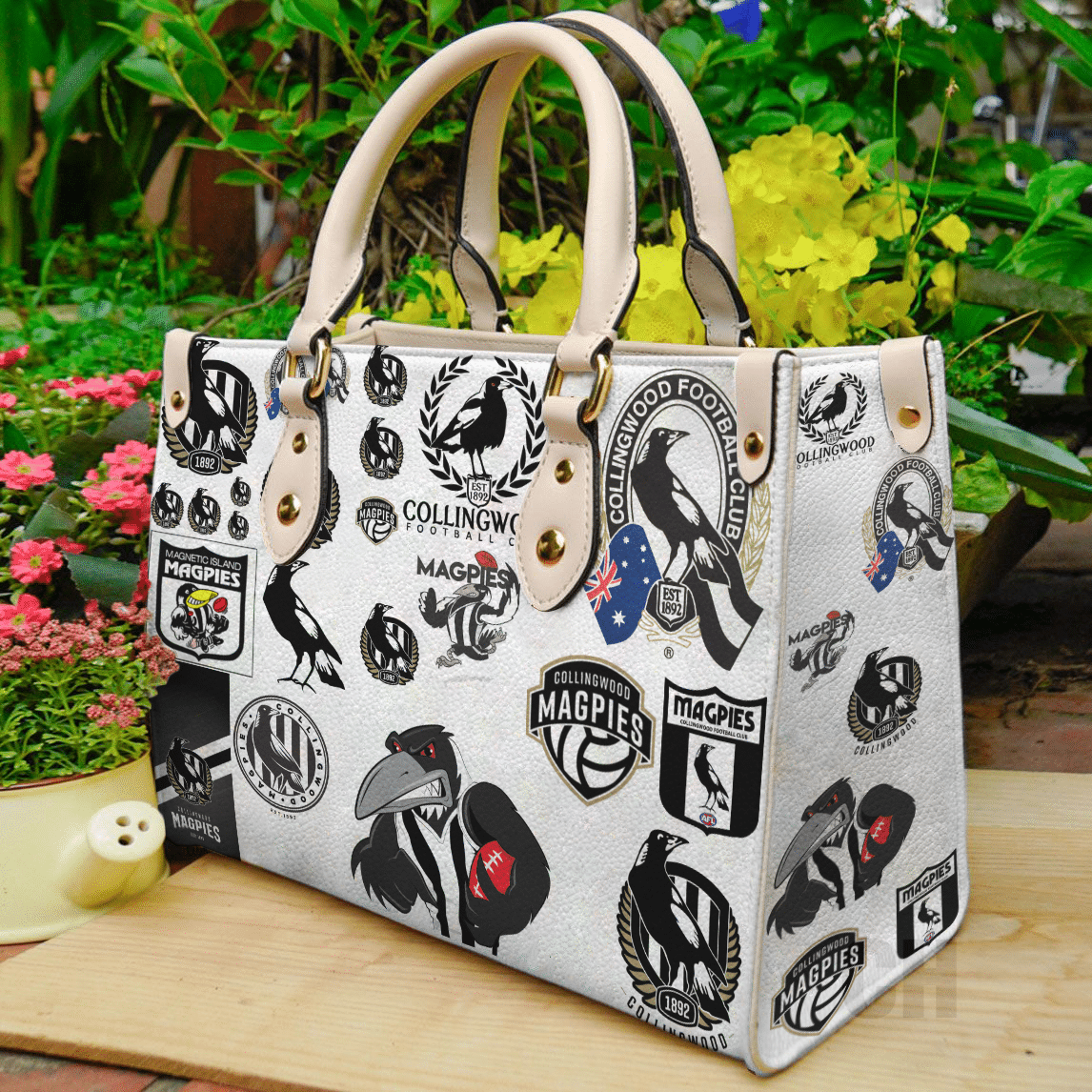 Collingwood Magpies Leather Handbag 1 Collingwood Magpies Leather Handbag