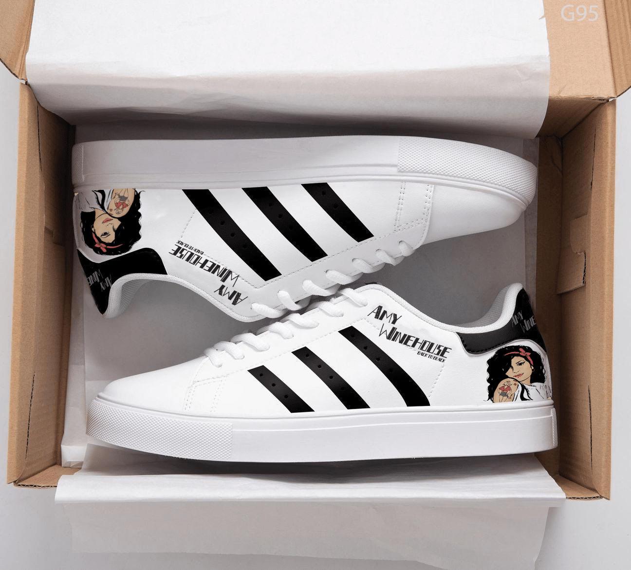 Amy Winehouse 1 New Stan Smith Shoes 1 Amy Winehouse 1 New Stan Smith Shoes