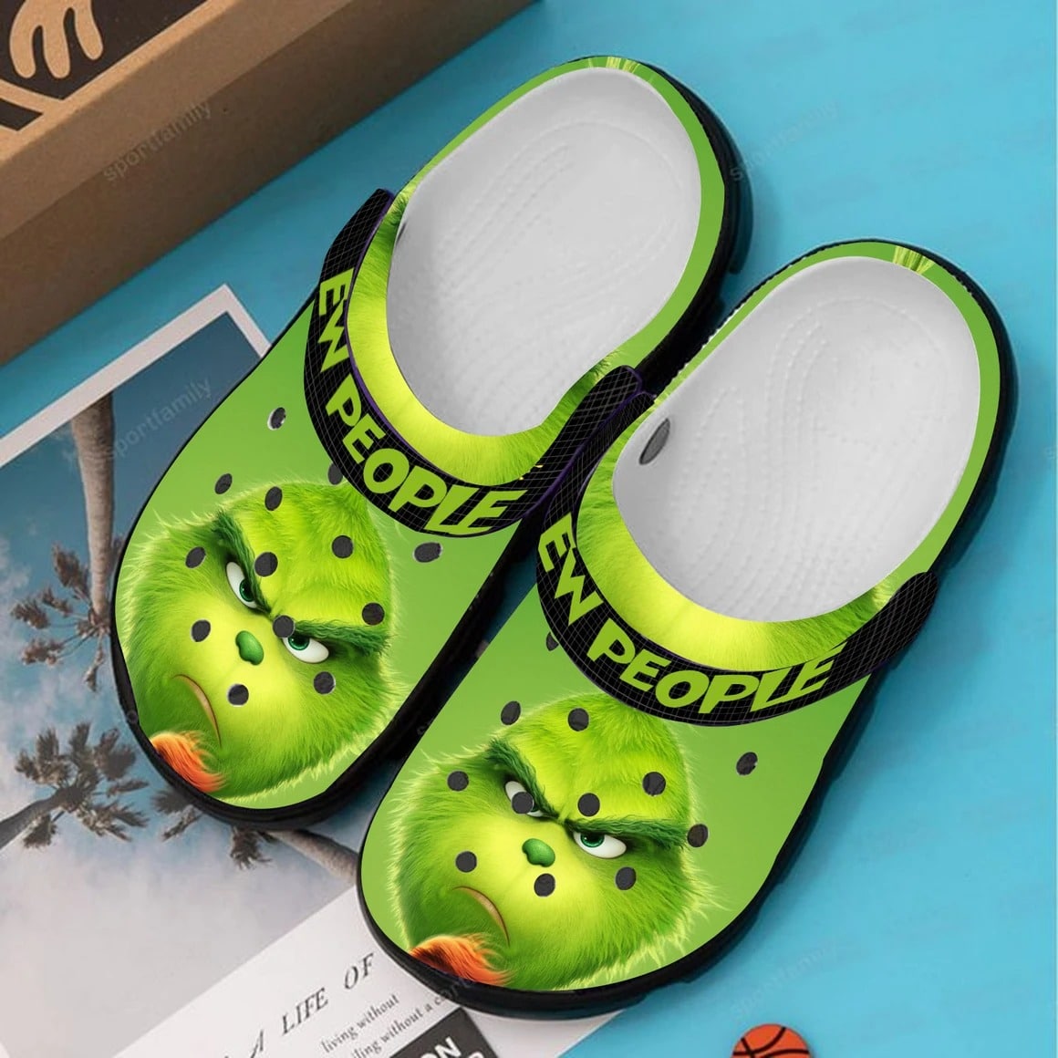 The Grinch Lover Soft Clogs 1 The Grinch Lover Soft Clogs