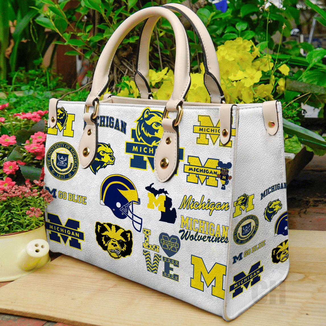 Michigan Wolverines Leather Handbag 1 Michigan Wolverines Leather Handbag