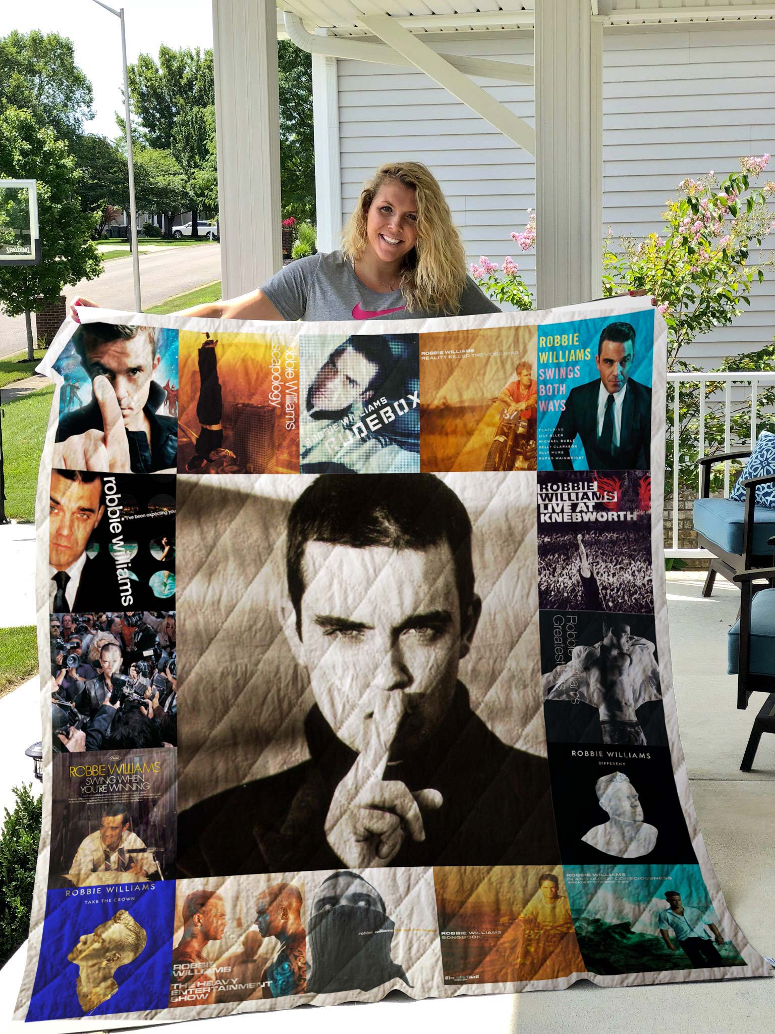 Robbie Williams Lover Blanket 1 Robbie Williams Lover Blanket