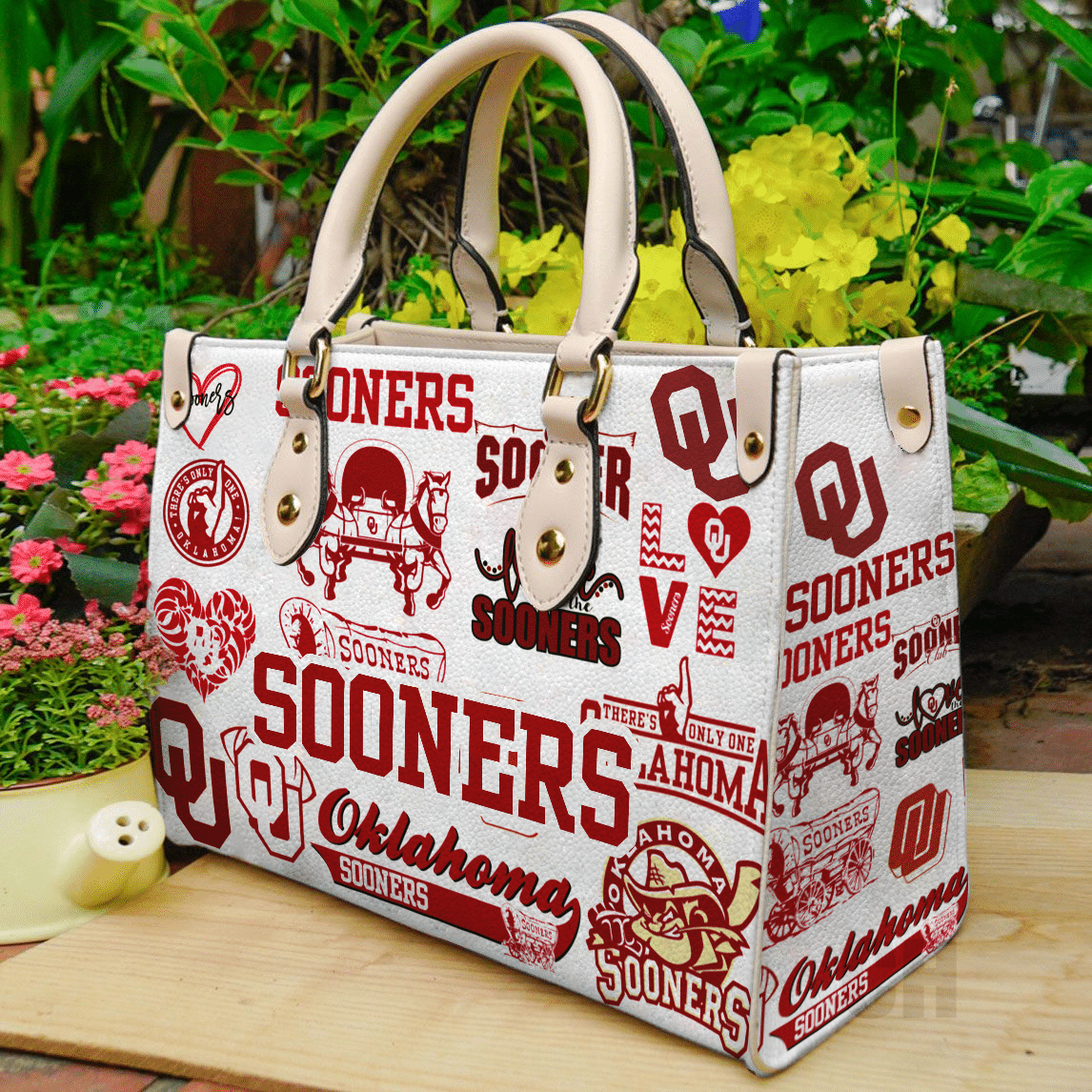 Oklahoma Sooners Hand Leather Handbag 1 Oklahoma Sooners Hand Leather Handbag