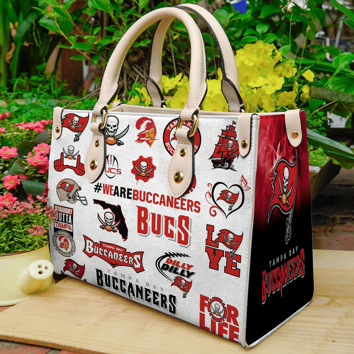 Tampa Bay Buccaneers Leather Handbag 1 Tampa Bay Buccaneers Leather Handbag