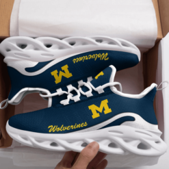 Michigan Wolverines 2 Max Soul Shoes