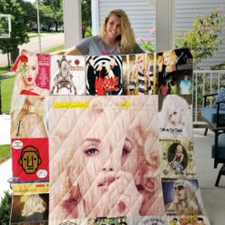Gwen Stefani Blanket